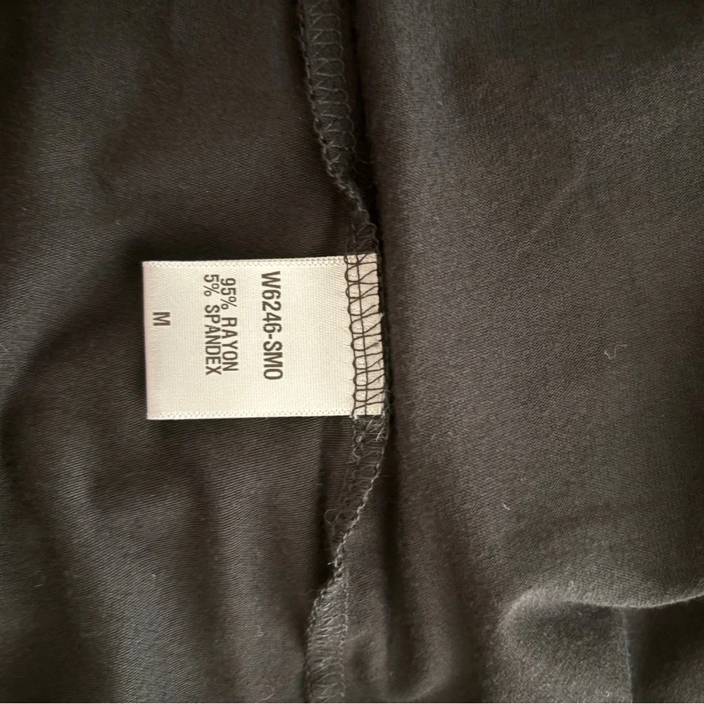 Loveappella Black V-Neck Jersey Sleeveless Maxi Dress - Picture 13 of 14